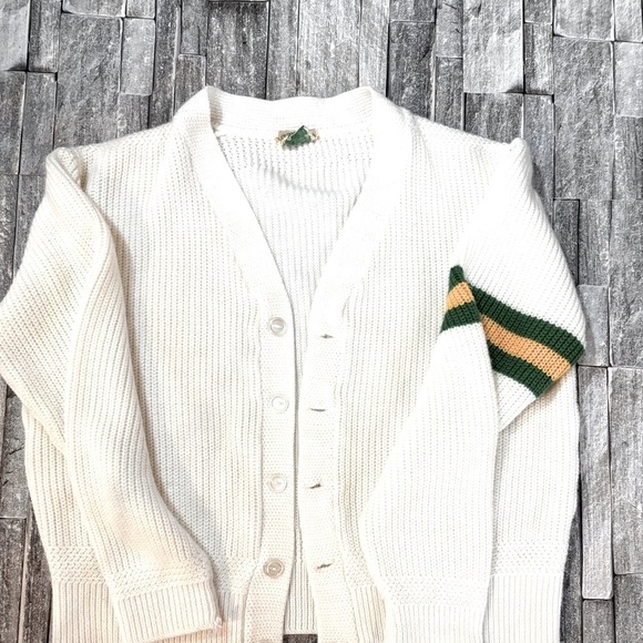 Vintage Coverdale Knitting Mills Edmonton AB Varsity Cardigan - Picture 5 of 5